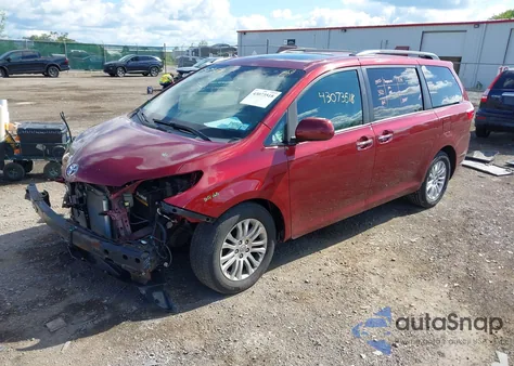 2015 Toyota Sienna Xle 8 Passenger from USA, damaged, VIN 5TDYK3DC8FS620846